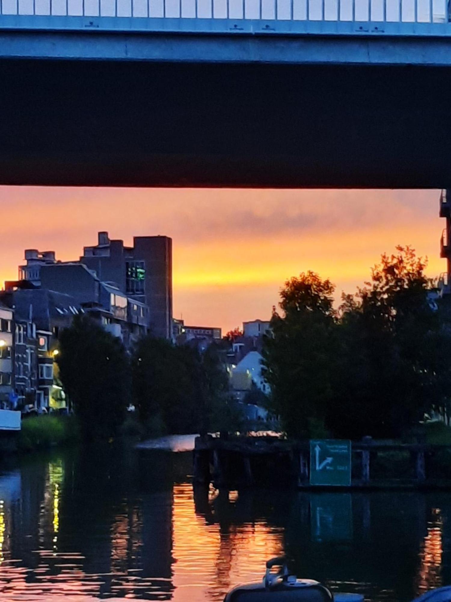 Boat & Breakfast Bellevue Hotel Ghent Luaran gambar