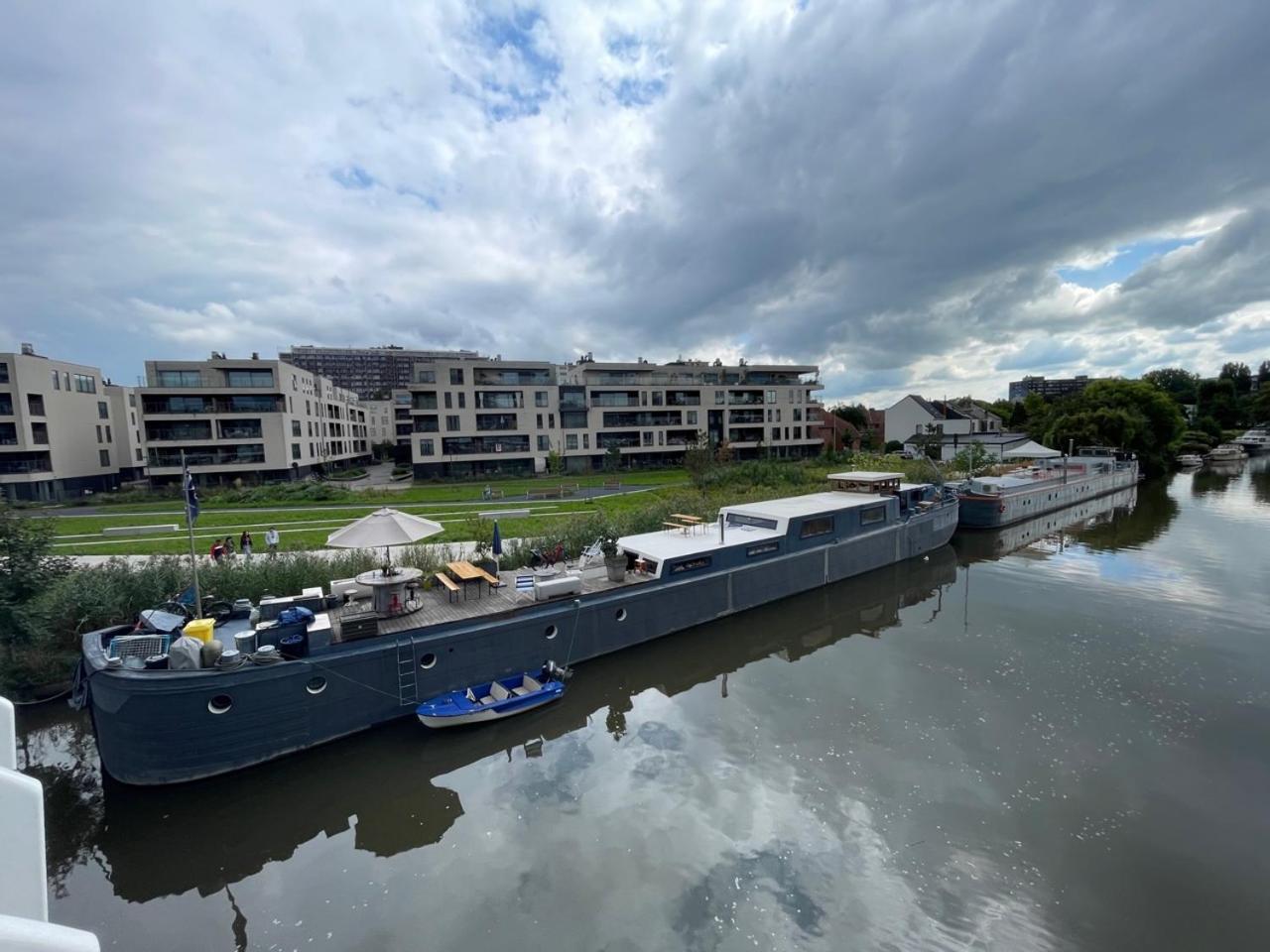 Boat & Breakfast Bellevue Hotel Ghent Luaran gambar